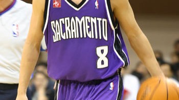 NBA控卫盛世：保罗退役、哈登库里东契奇各奔前程，1号位的2026赛季全景盘点