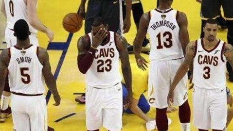 2026骑士勇士球员阵容对比：哈登米切尔助骑士冲冠，库里老去勇士坠入附加赛深渊